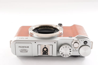 [N Mint] FUJIFILM X-M1 Brown + FUJINON SUPER EBC XC 16-50mm F3.5-5.6 OIS