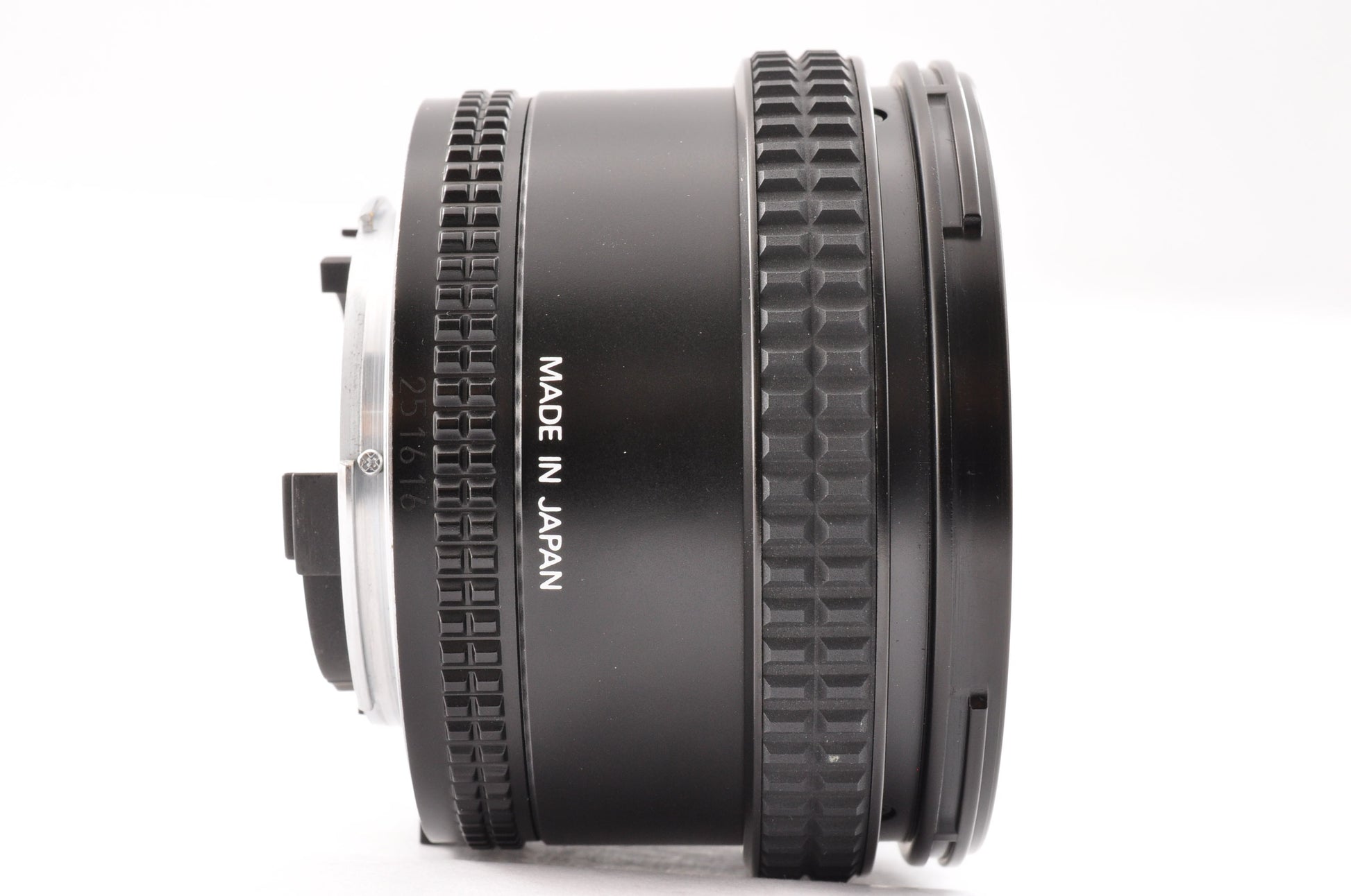 [N Mint] Nikon AF NIKKOR 20mm f/2.8 Wide Angle Lens