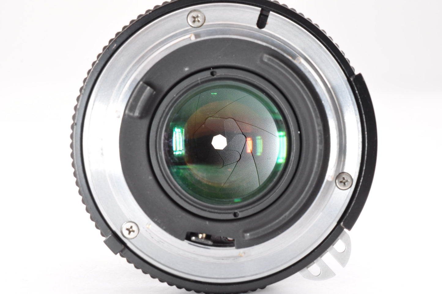 [Exc+4] Nikon Ai NIKKOR 24mm f/2 MF Wide Angle Lens