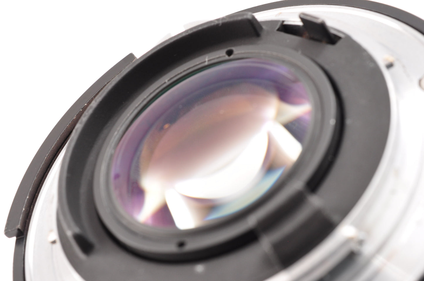 [Exc+4] Nikon Ai NIKKOR 24mm f/2 MF Wide Angle Lens