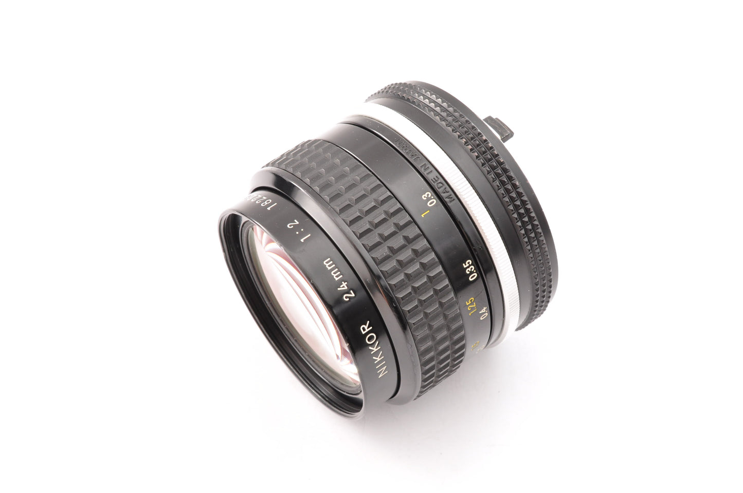[Exc+4] Nikon Ai NIKKOR 24mm f/2 MF Wide Angle Lens