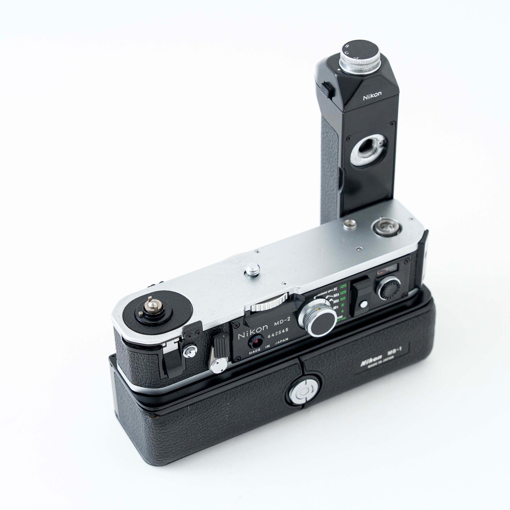 [Exc+4] Nikon MD-2 Motor Drive + MB-1 Battery Pack for F2