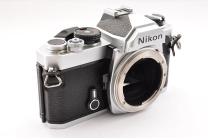 [Exc+5] Nikon FM Silver + Zoom-NIKKOR 43-86mm f/3.5