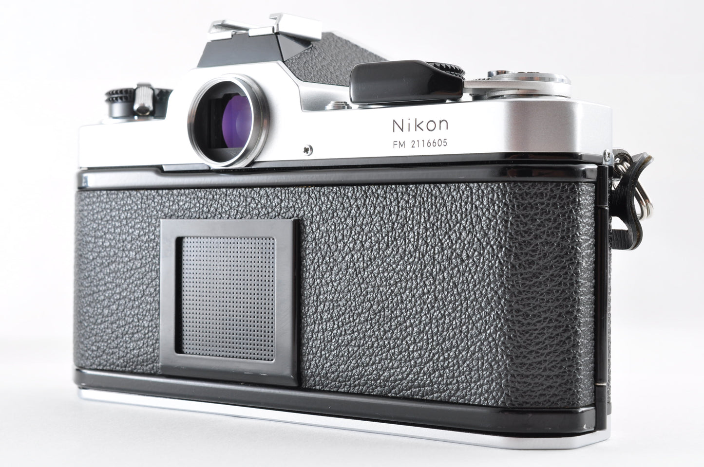 [Exc+5] Nikon FM Silver + Zoom-NIKKOR 43-86mm f/3.5