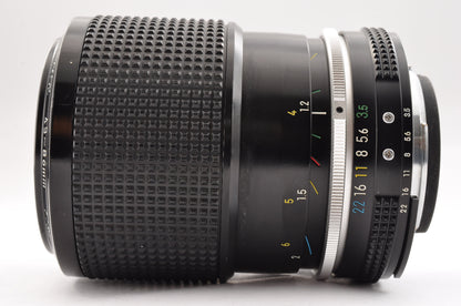 [Exc+5] Nikon FM Silver + Zoom-NIKKOR 43-86mm f/3.5