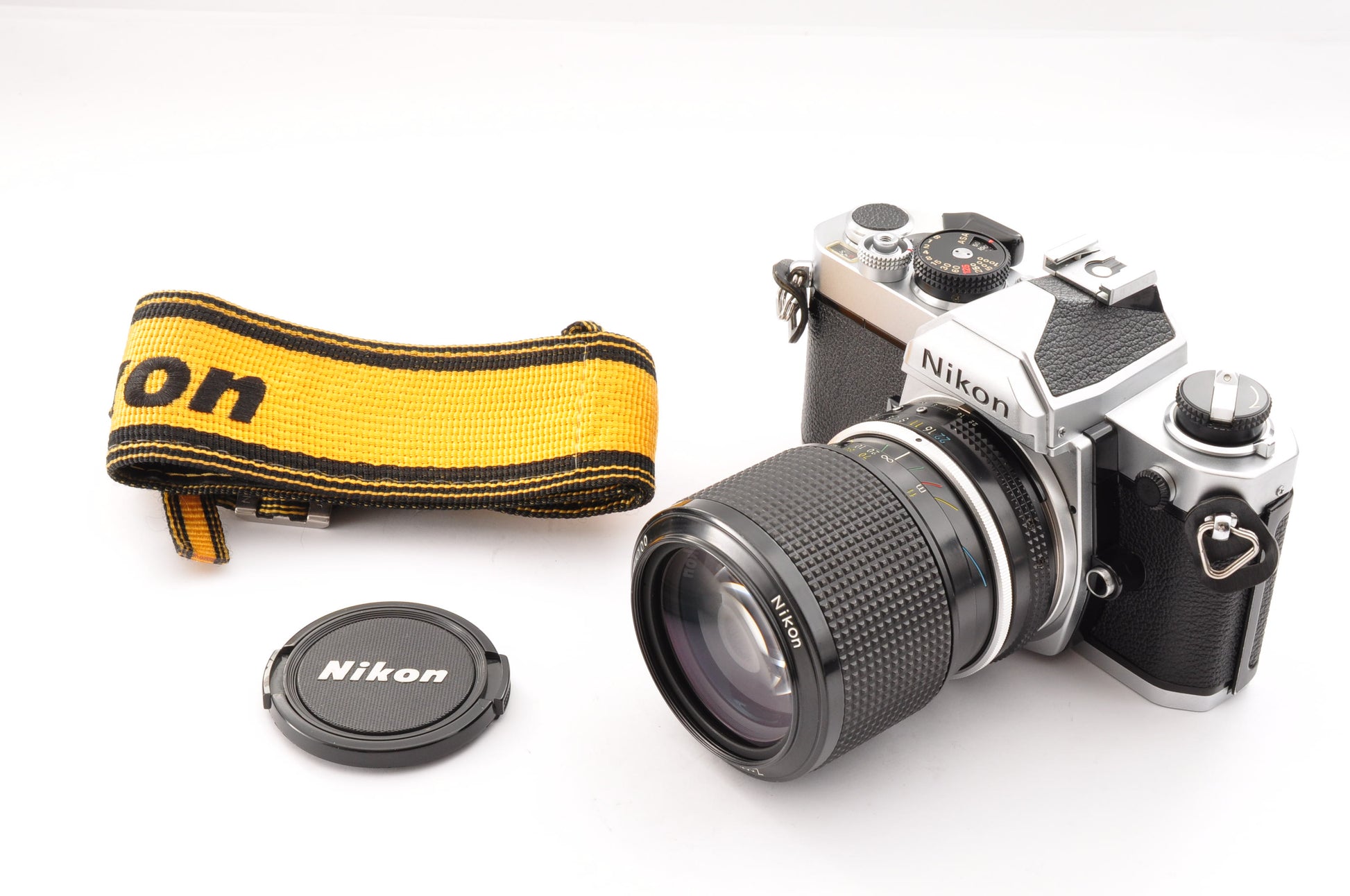 [Exc+5] Nikon FM Silver + Zoom-NIKKOR 43-86mm f/3.5