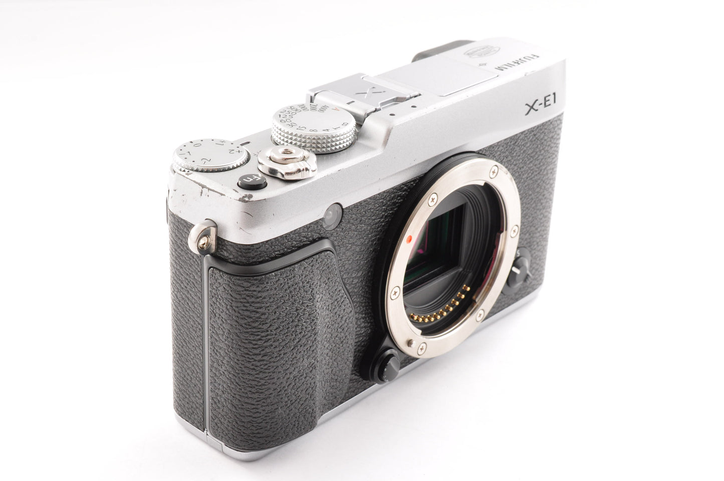 [Exc+5] FUJIFILM X-E1 Mirrorless Digital Camera