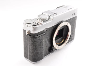 [Exc+5] FUJIFILM X-E1 Mirrorless Digital Camera
