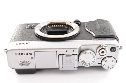 [Exc+5] FUJIFILM X-E1 Mirrorless Digital Camera