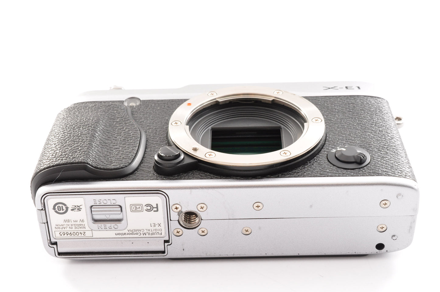 [Exc+5] FUJIFILM X-E1 Mirrorless Digital Camera