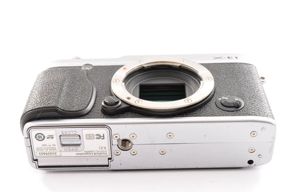 [Exc+5] FUJIFILM X-E1 Mirrorless Digital Camera
