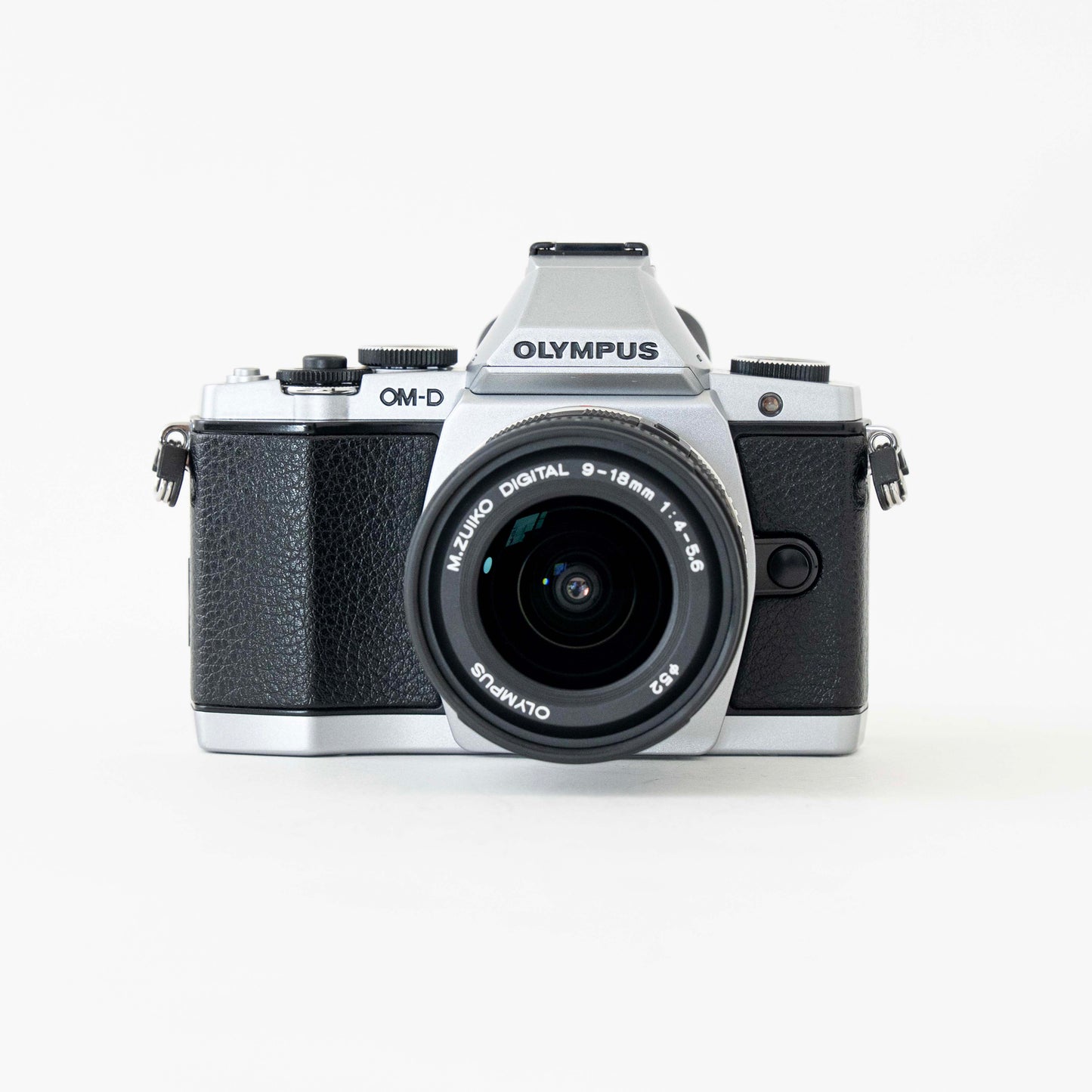 [Exc+5] Olympus OM-D E-M5 Mirrorless Digital Camera