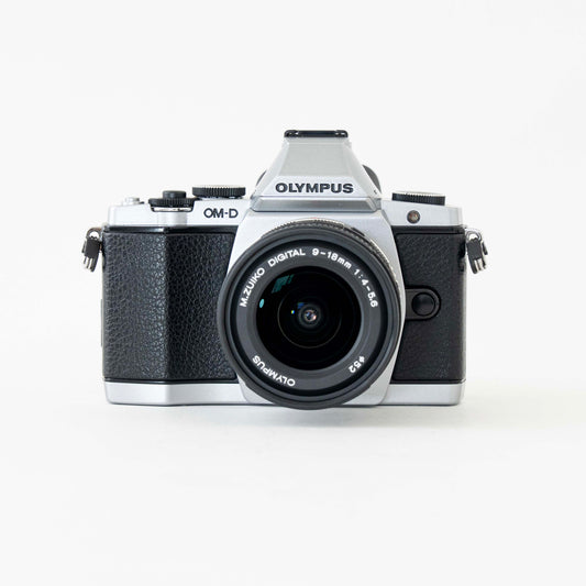 [Exc+5] Olympus OM-D E-M5 Mirrorless Digital Camera