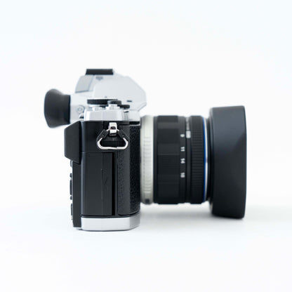[Exc+5] Olympus OM-D E-M5 Mirrorless Digital Camera