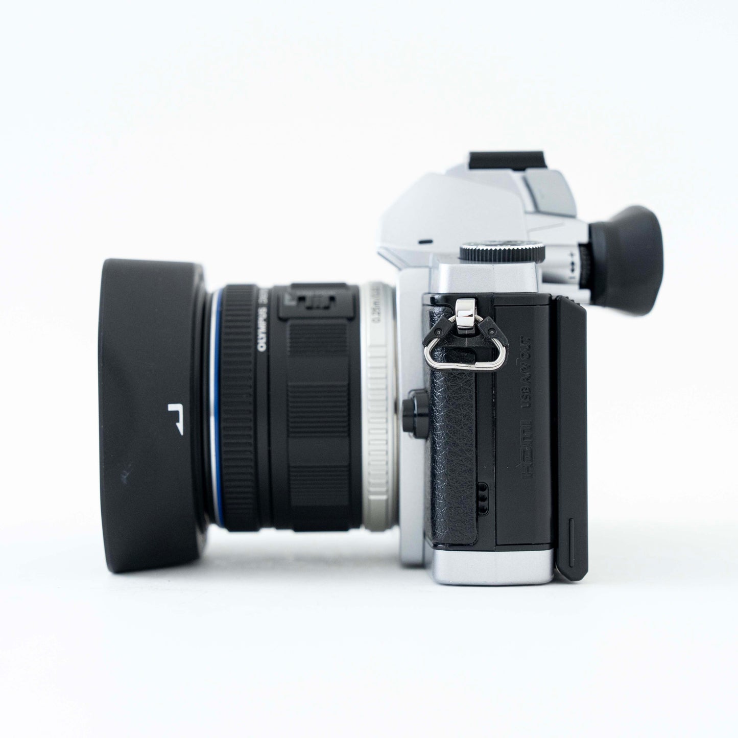 [Exc+5] Olympus OM-D E-M5 Mirrorless Digital Camera