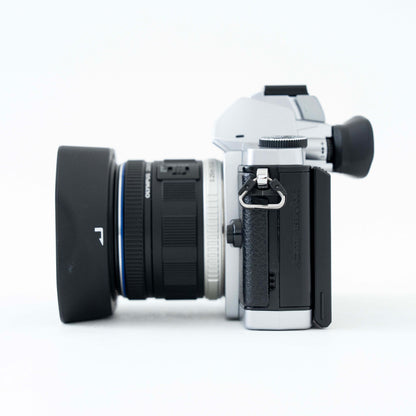 [Exc+5] Olympus OM-D E-M5 Mirrorless Digital Camera