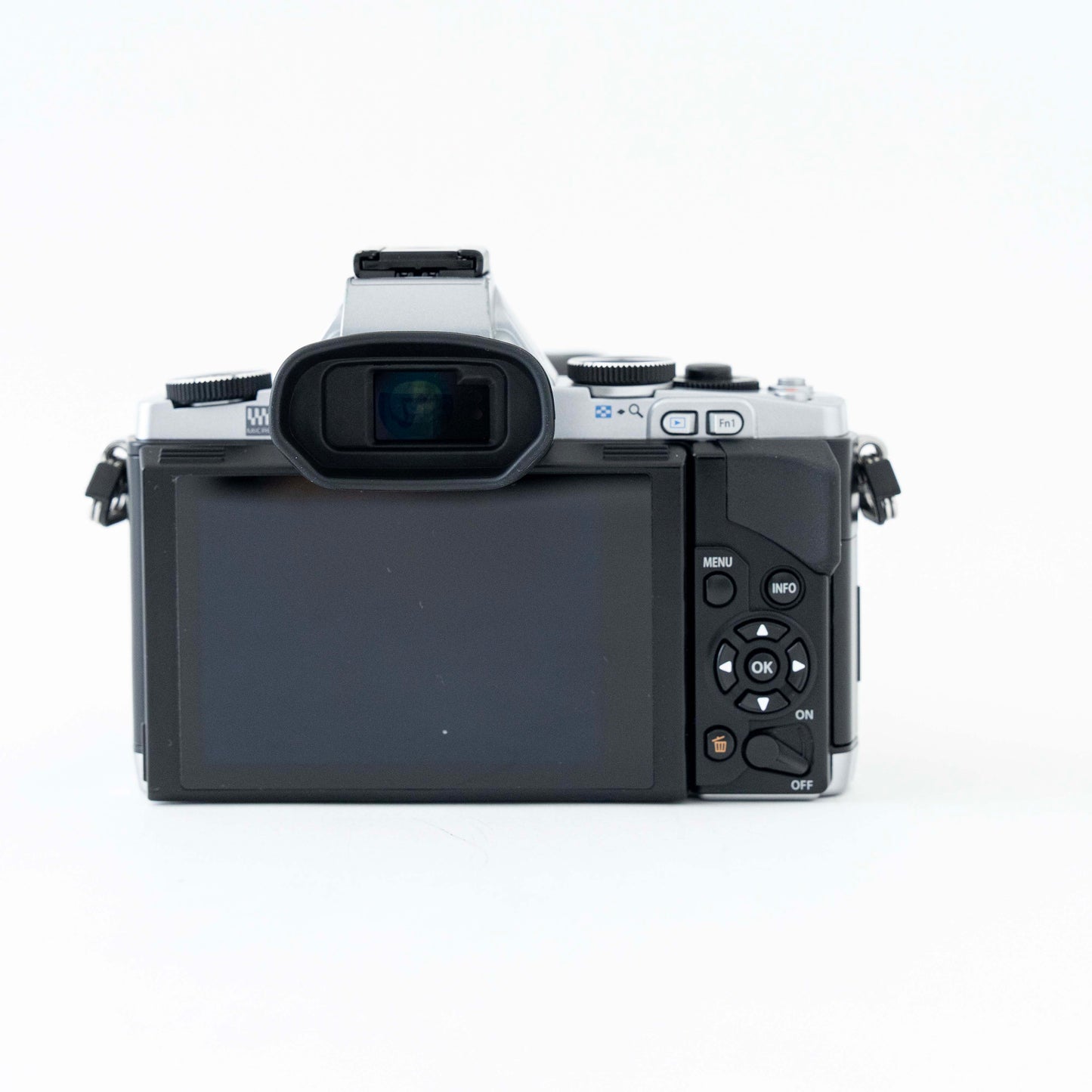 [Exc+5] Olympus OM-D E-M5 Mirrorless Digital Camera
