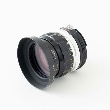 [Exc+4] Nikon Non-Ai NIKKOR-O.C Auto 35mm f/2 MF Lens