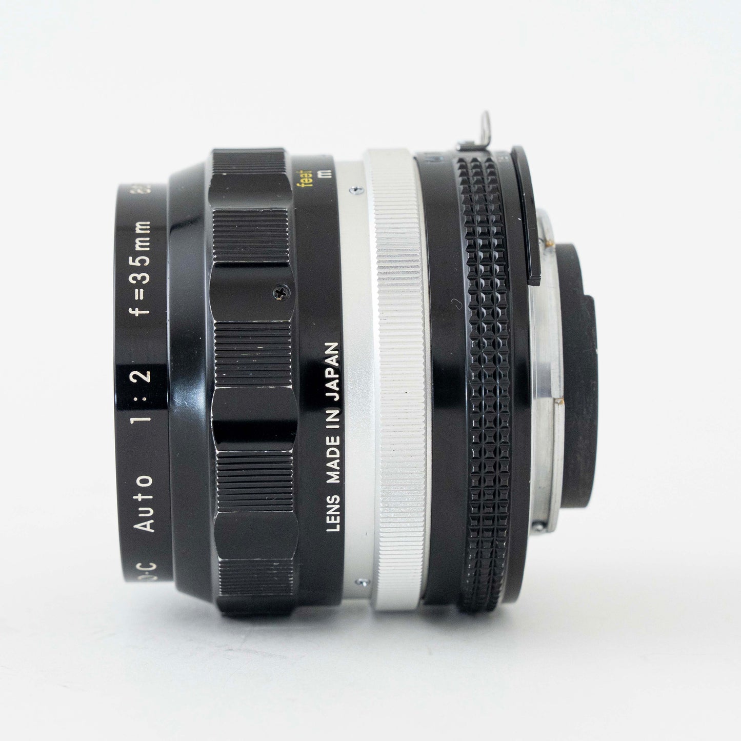 [Exc+4] Nikon Non-Ai NIKKOR-O.C Auto 35mm f/2 MF Lens