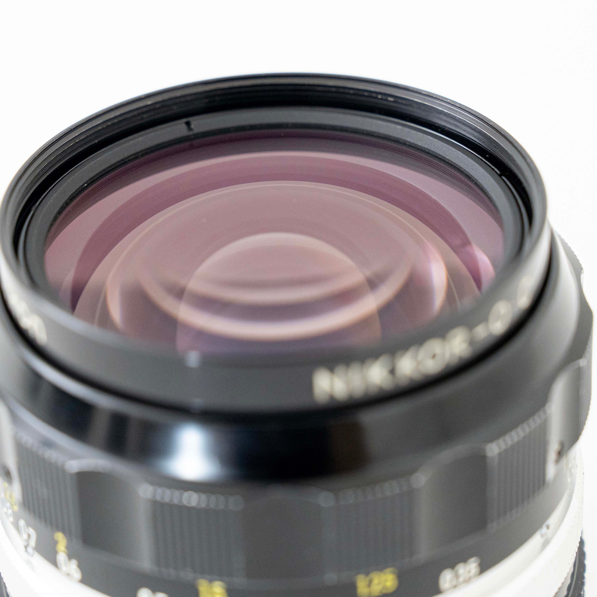[Exc+4] Nikon Non-Ai NIKKOR-O.C Auto 35mm f/2 MF Lens