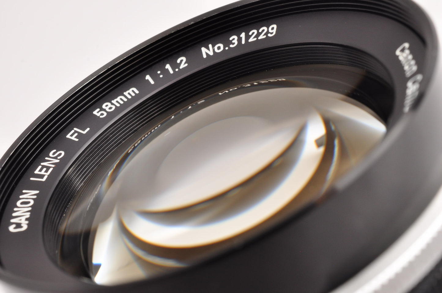 [Exc+5] Canon FL 58mm f/1.2 Lens
