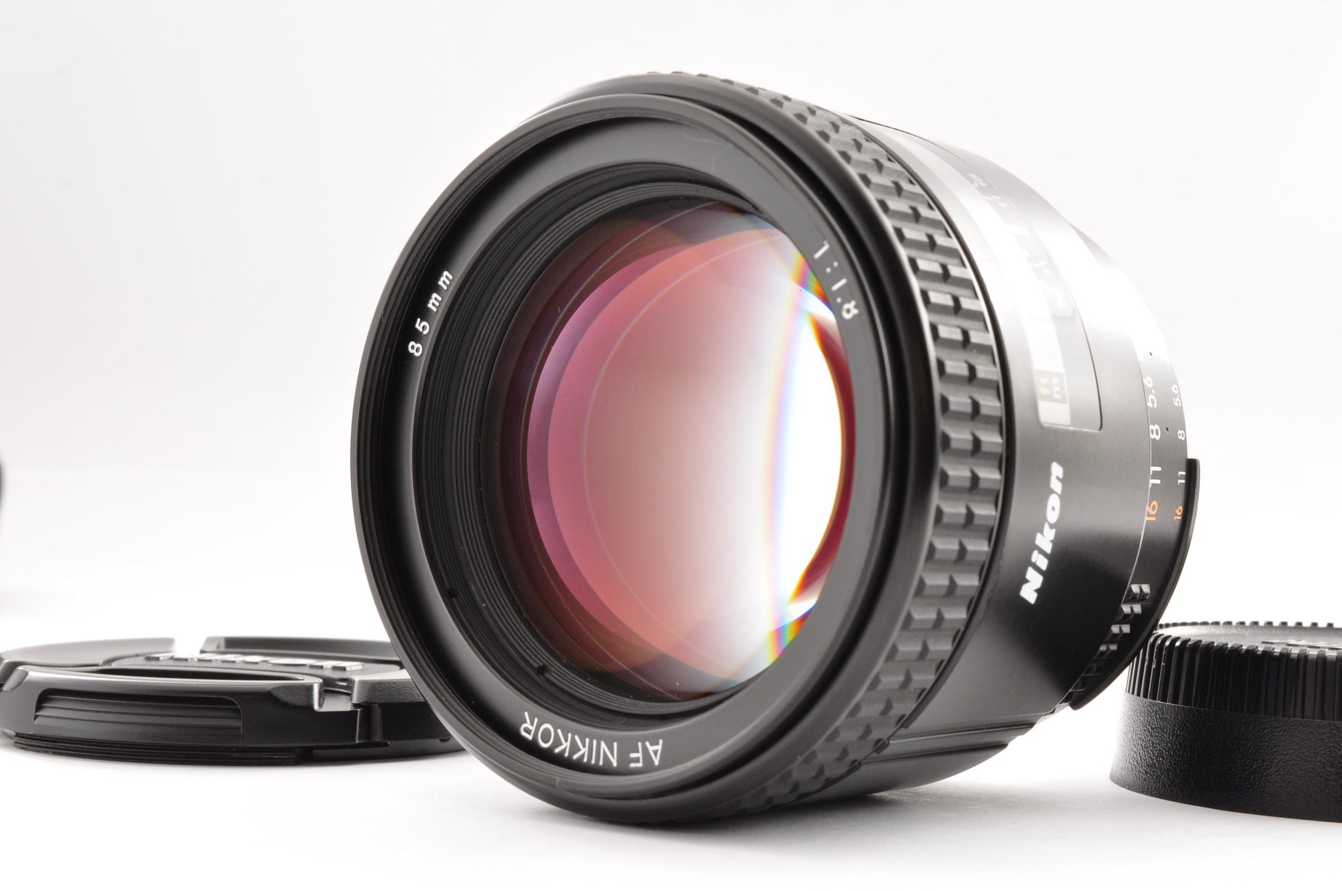 [Exc+5] Nikon AF NIKKOR 85mm f/1.8 Lens
