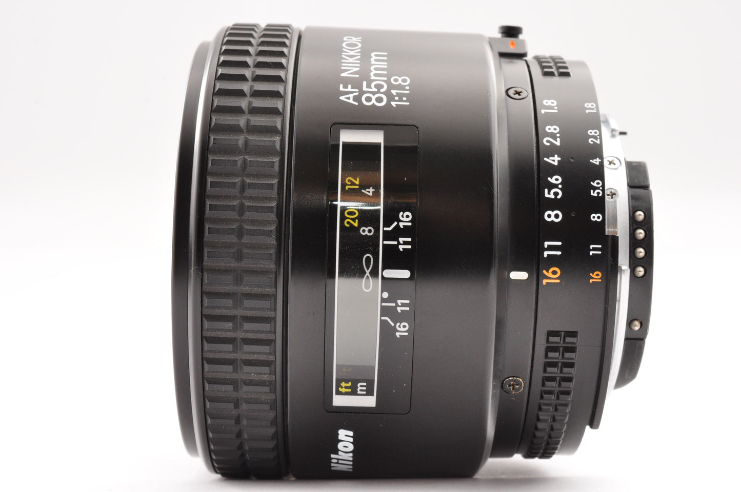 [Exc+5] Nikon AF NIKKOR 85mm f/1.8 Lens