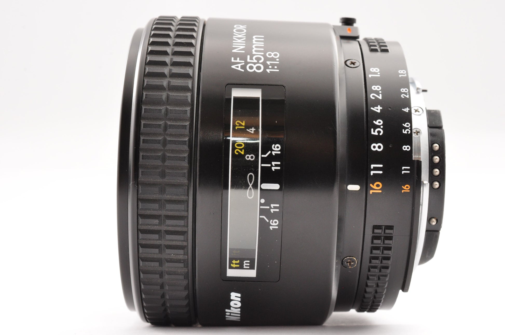 [Exc+5] Nikon AF NIKKOR 85mm f/1.8 Lens