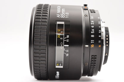 [Exc+5] Nikon AF NIKKOR 85mm f/1.8 Lens