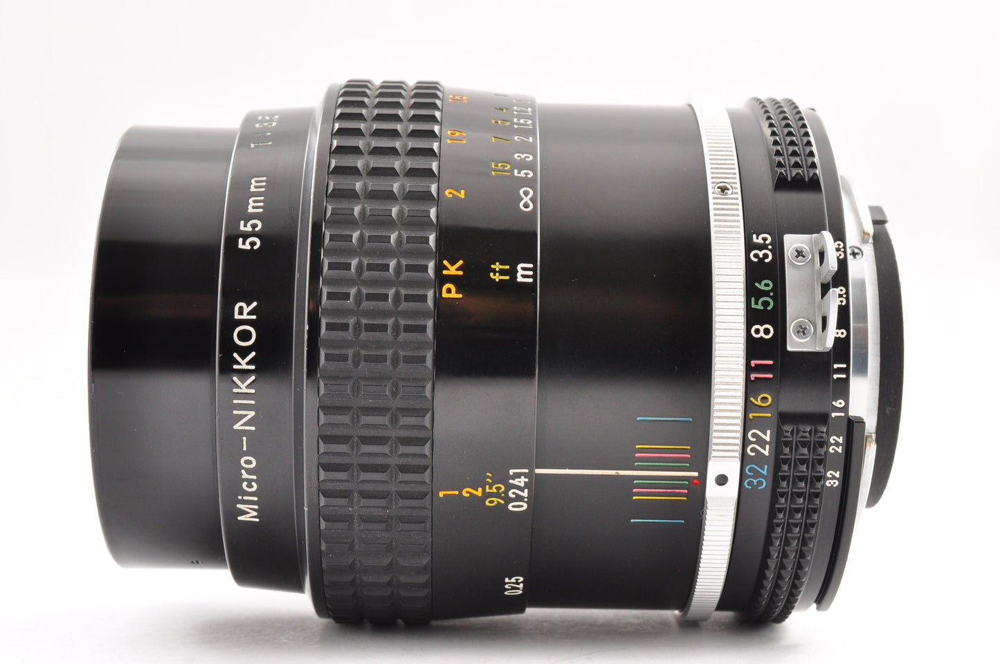 [Exc+3] Nikon F Eye level Black + Ai Micro-NIKKOR 55mm f/3.5