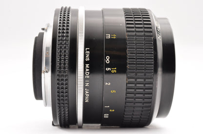[Exc+4] Nikon Ai NIKKOR 35mm f/2 MF Lens