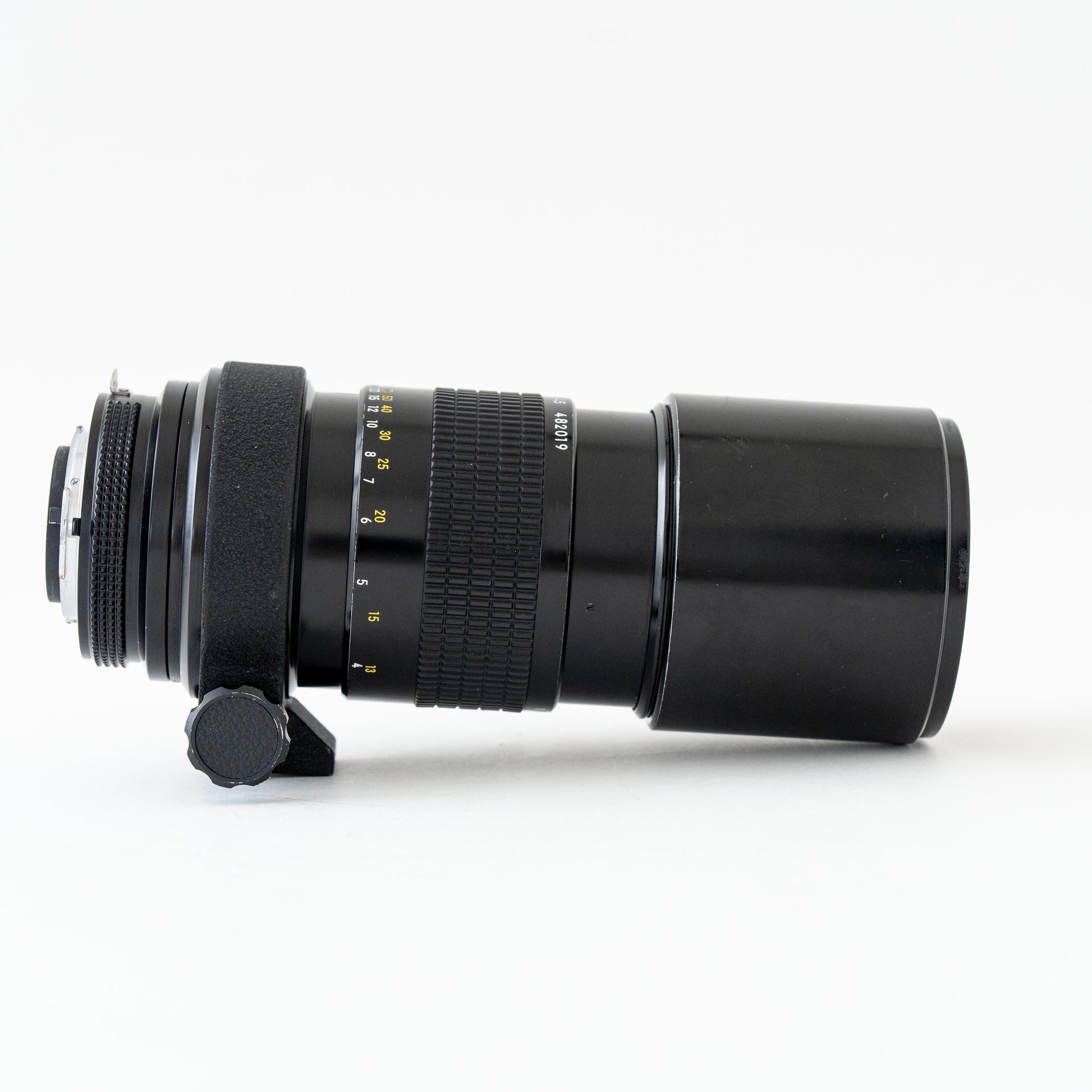 [Exc+5] Nikon Ai NIKKOR 300mm f/4.5 Telephoto Lens