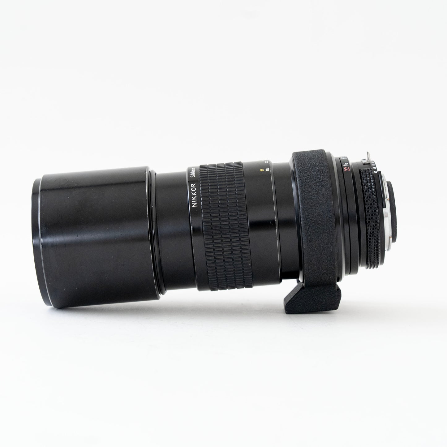 [Exc+5] Nikon Ai NIKKOR 300mm f/4.5 Telephoto Lens