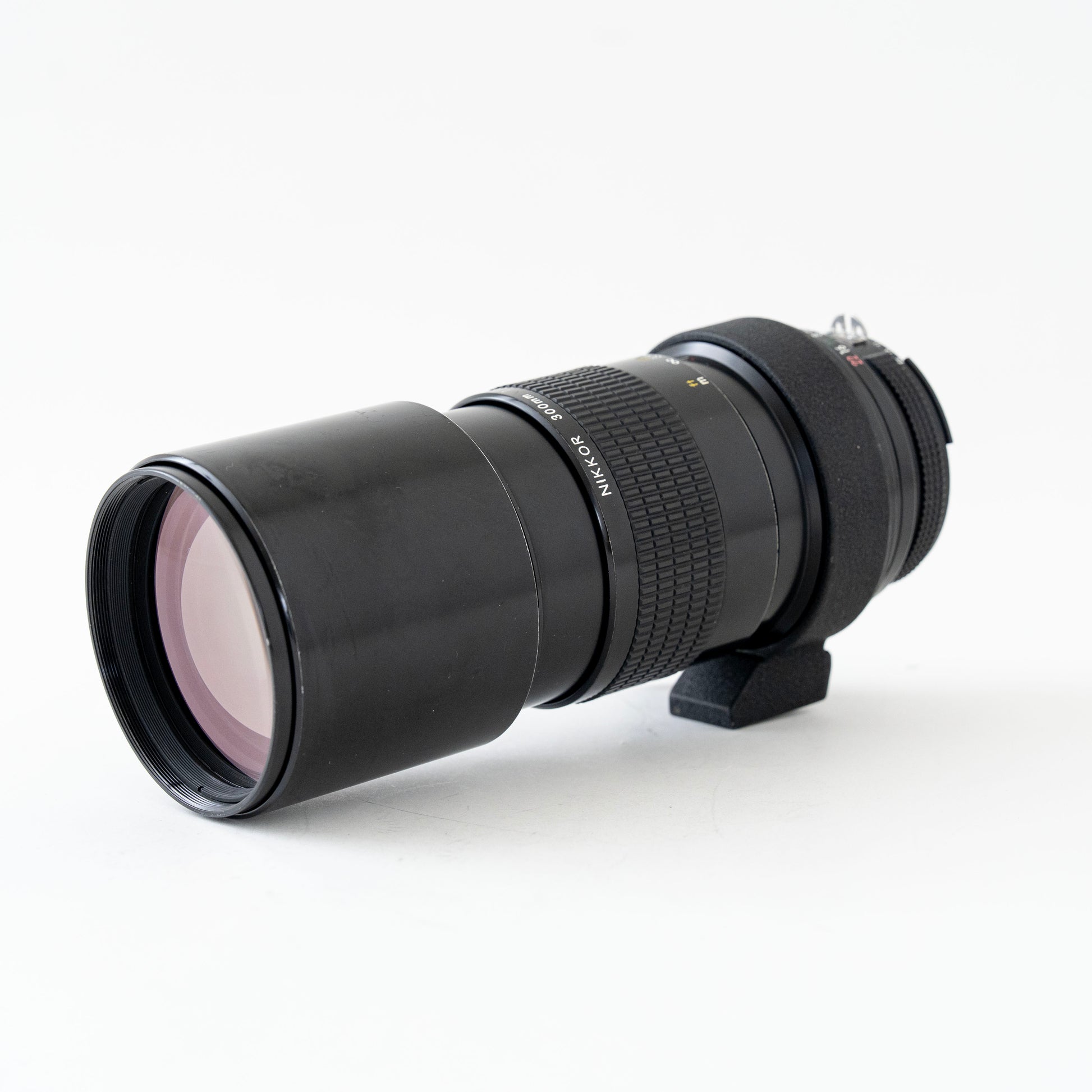 [Exc+5] Nikon Ai NIKKOR 300mm f/4.5 Telephoto Lens