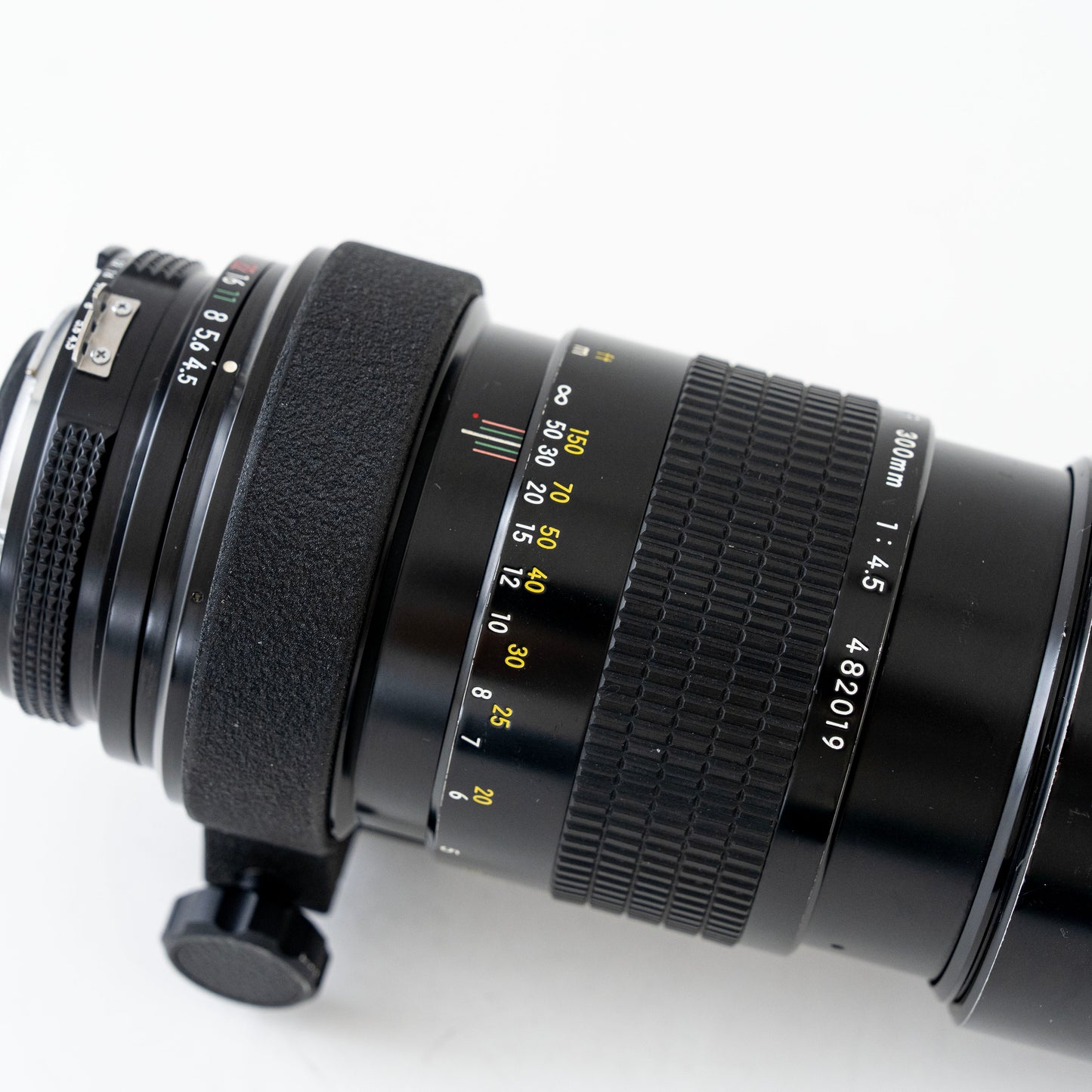 [Exc+5] Nikon Ai NIKKOR 300mm f/4.5 Telephoto Lens