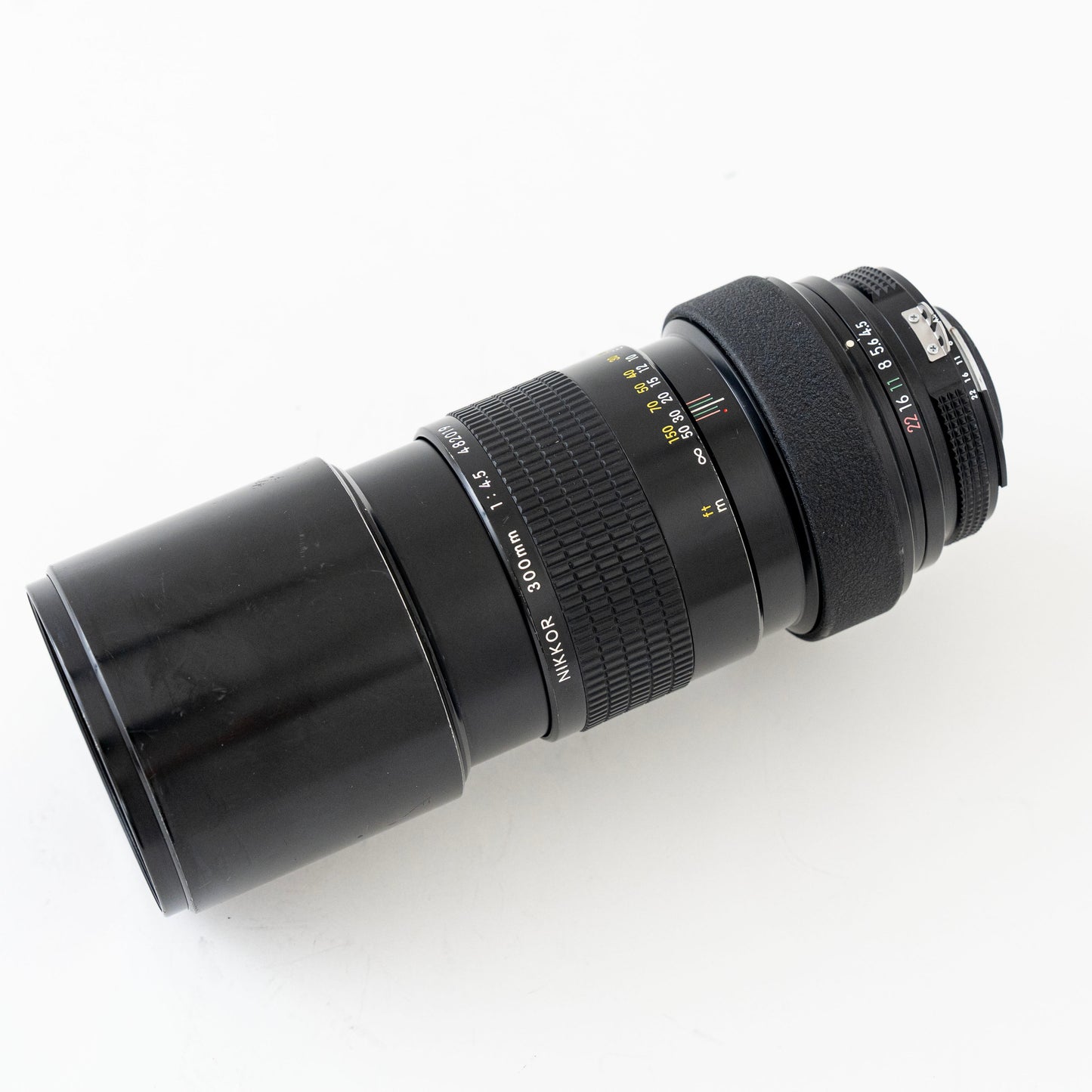 [Exc+5] Nikon Ai NIKKOR 300mm f/4.5 Telephoto Lens