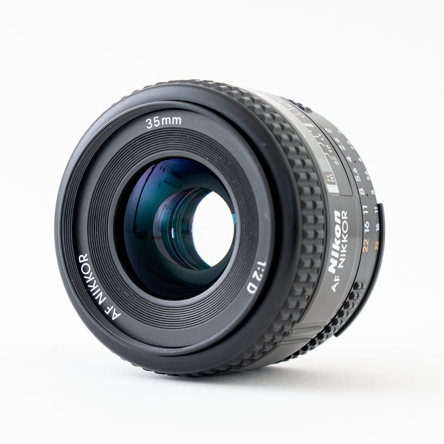 [Exc+5] Nikon AF NIKKOR 35mm f/2 D Lens