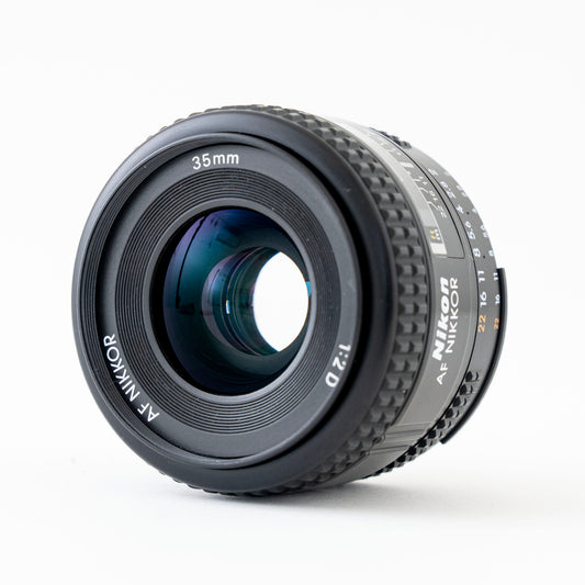 [Exc+5] Nikon AF NIKKOR 35mm f/2 D Lens