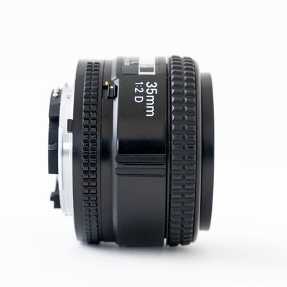 [Exc+5] Nikon AF NIKKOR 35mm f/2 D Lens
