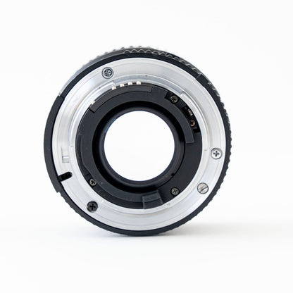 [Exc+5] Nikon AF NIKKOR 35mm f/2 D Lens