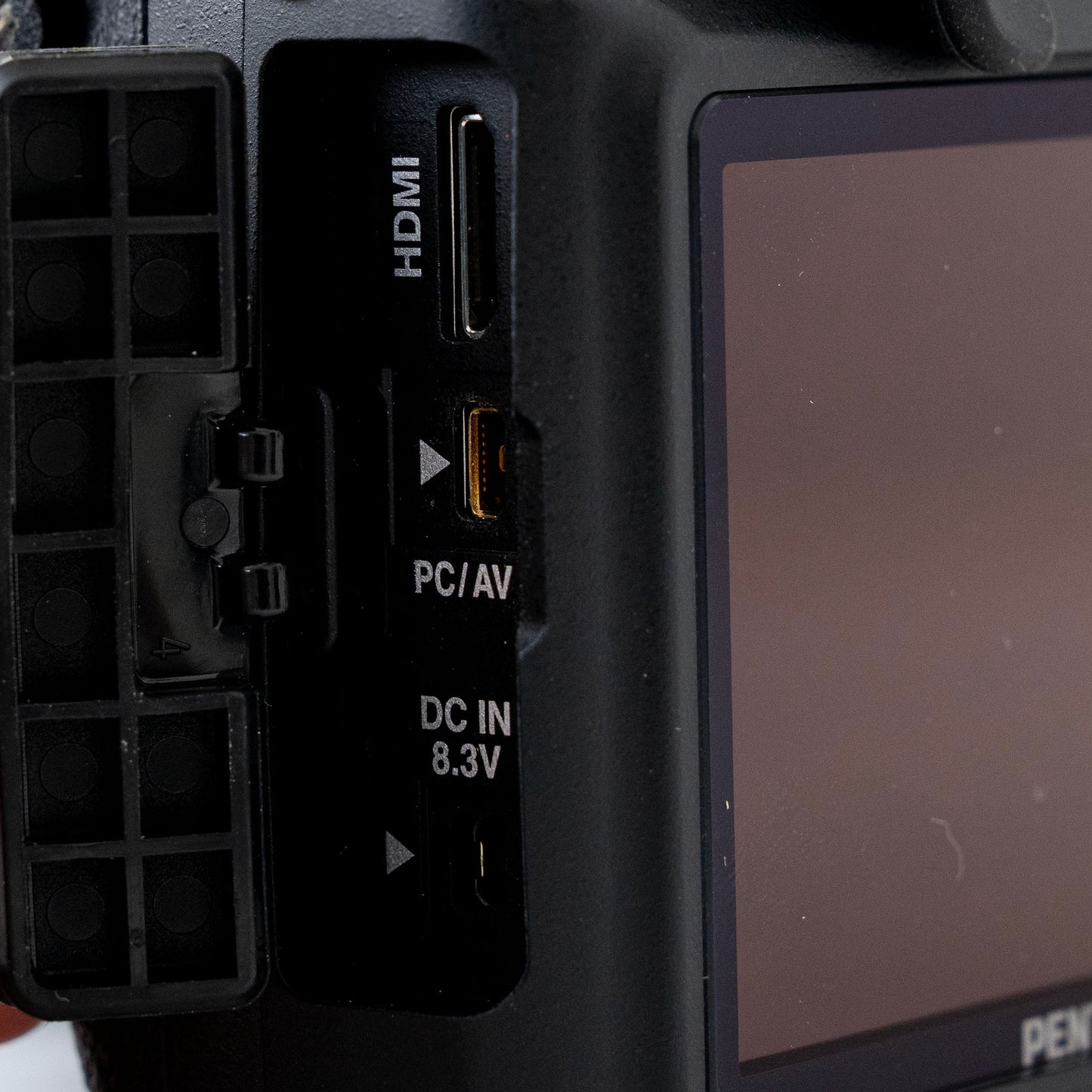 [N Mint] Pentax K-5 Digital SLR Camera SC:3,955