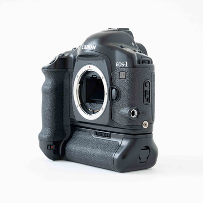 [Exc+5] Canon EOS-1 V 35mm SLR Film Camera