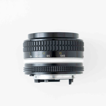 [Exc+5] Nikon Ai NIKKOR 50mm f/1.4 MF Lens