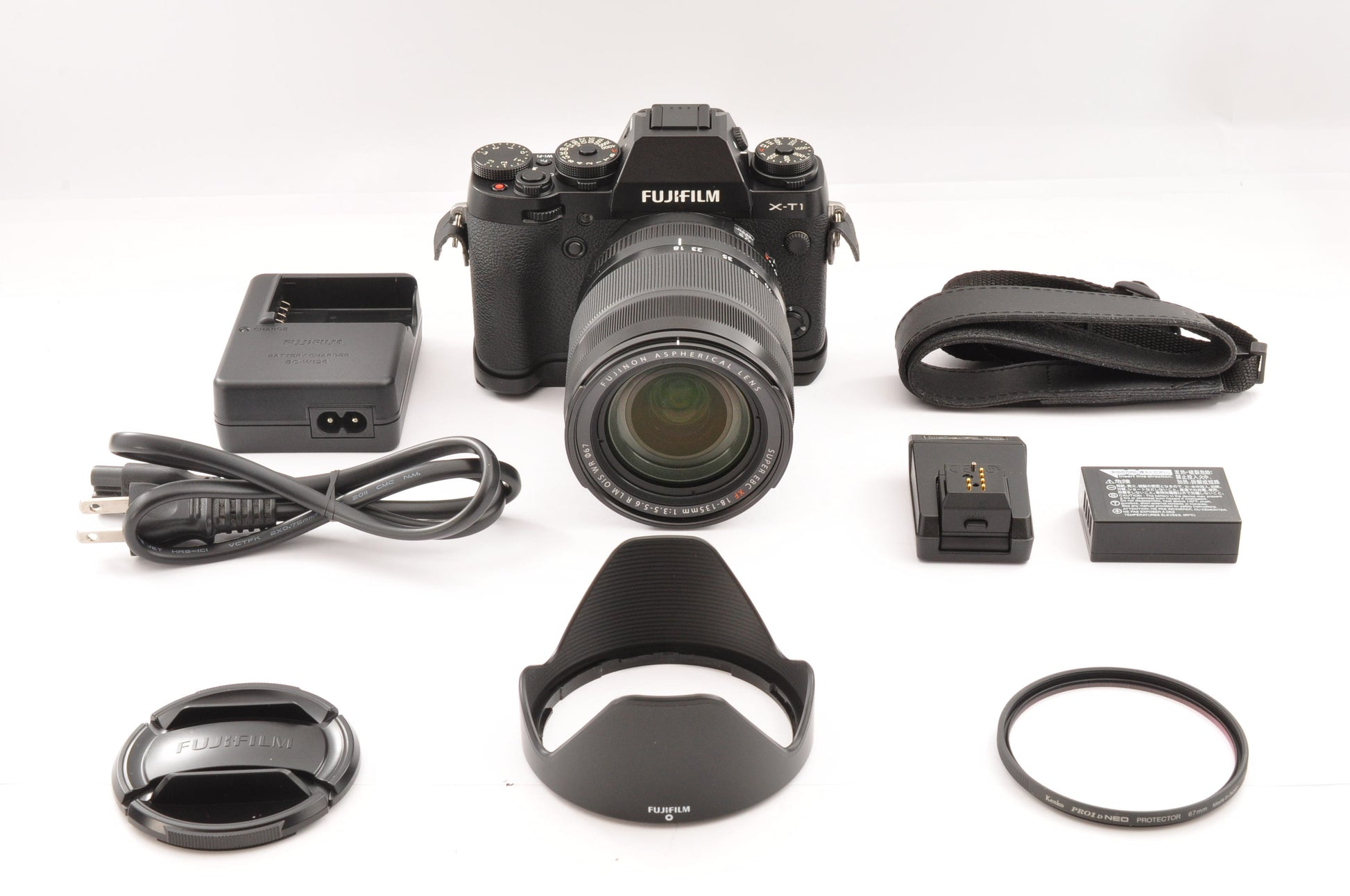 [N Mint] Fujifilm X-T1 + XF ZOOM SUPER EBC XF 18-135mm3.5-5.6