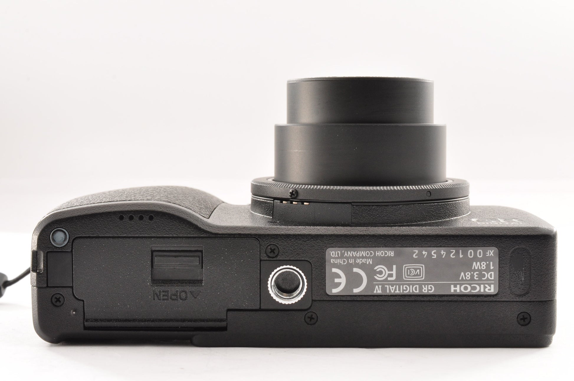 [N Mint] Ricoh GR Digital IV + Wide Conversion GW-2 + Hood adapter GH-2