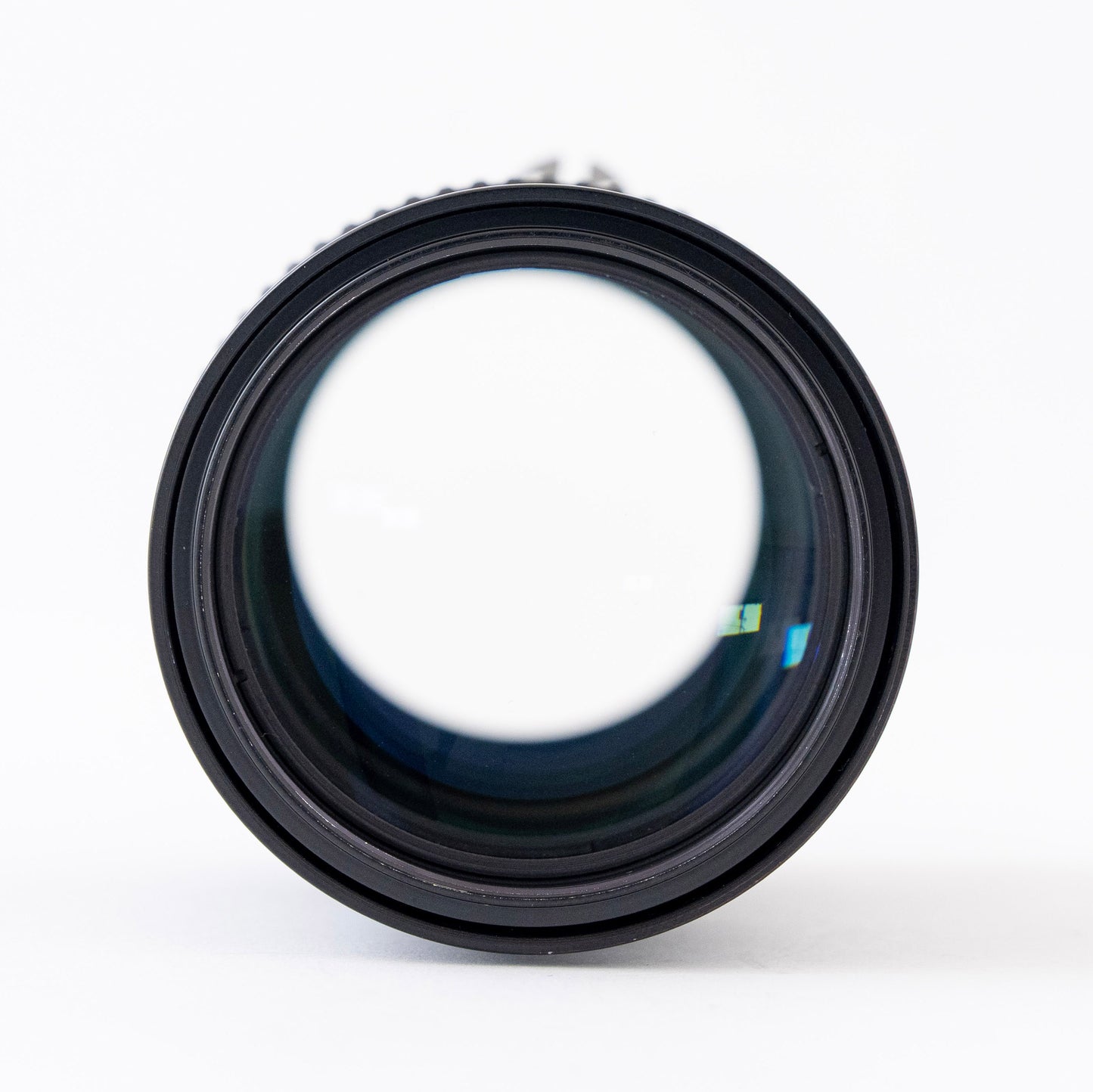 [Exc+5] Nikon Ai NIKKOR 135mm f/2.8 Lens