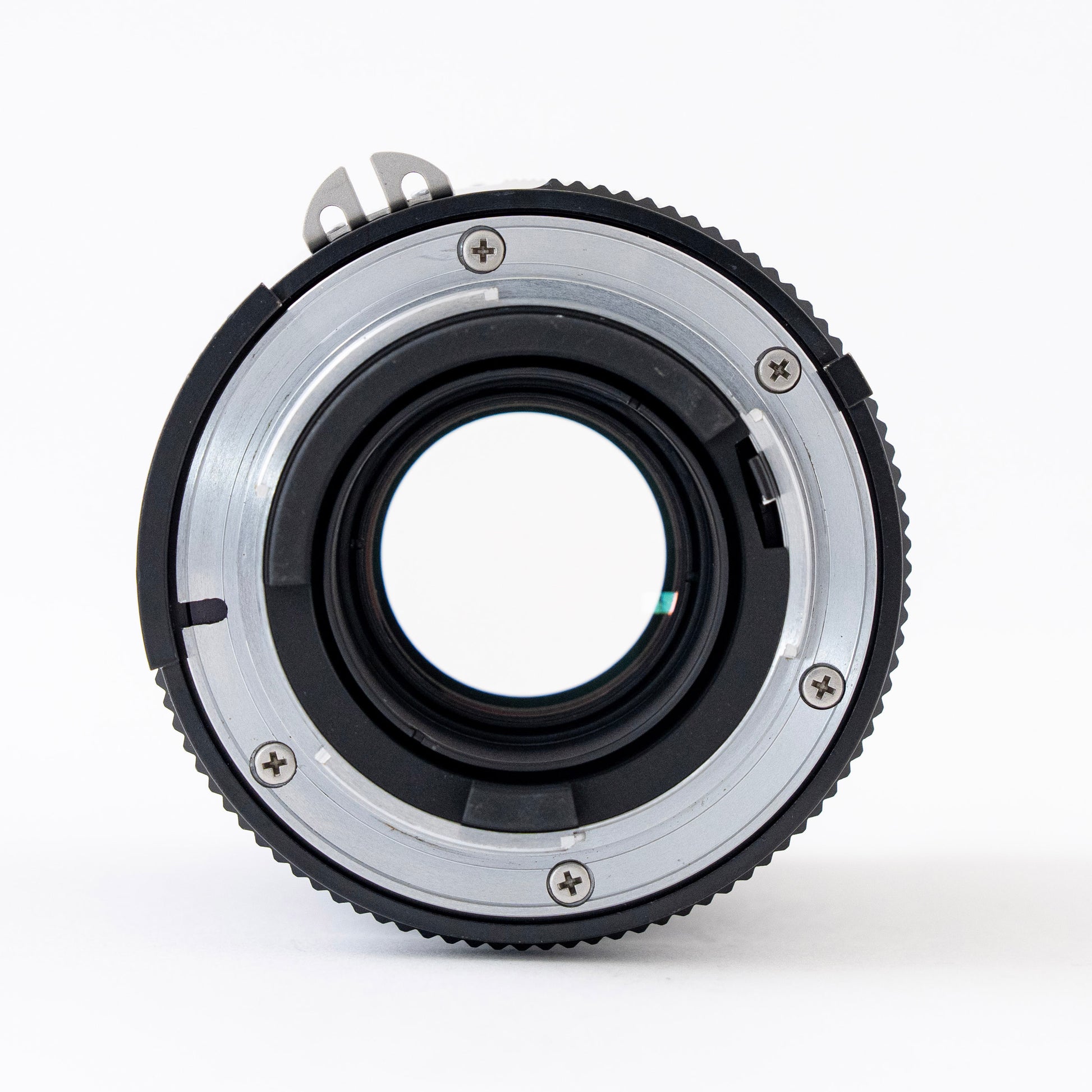 [Exc+5] Nikon Ai NIKKOR 135mm f/2.8 Lens