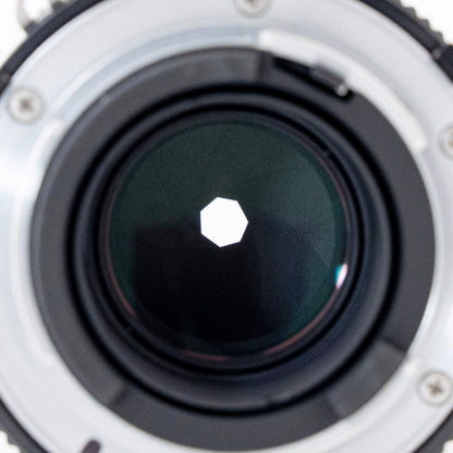 [Exc+5] Nikon Ai NIKKOR 135mm f/2.8 Lens