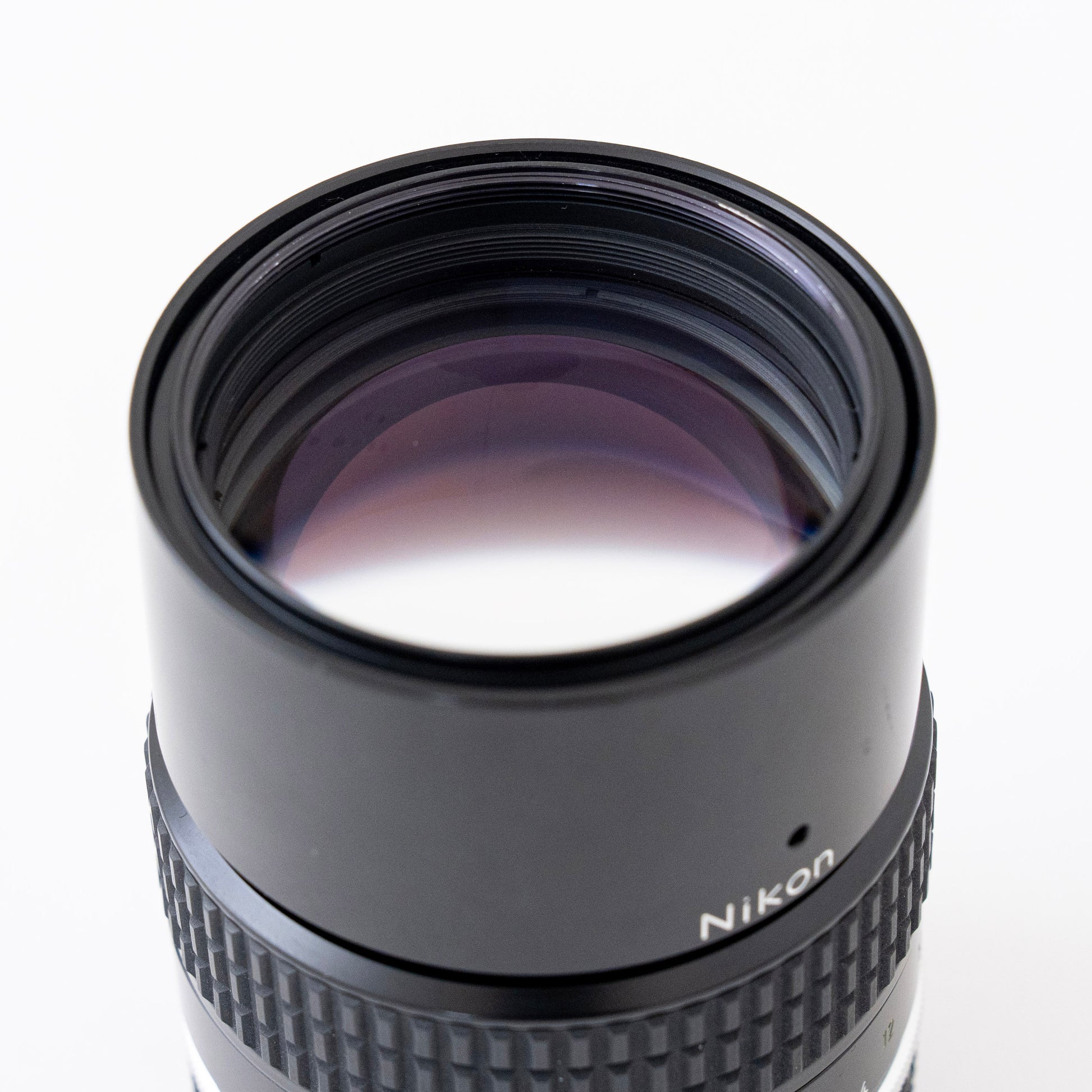 [Exc+5] Nikon Ai NIKKOR 135mm f/2.8 Lens