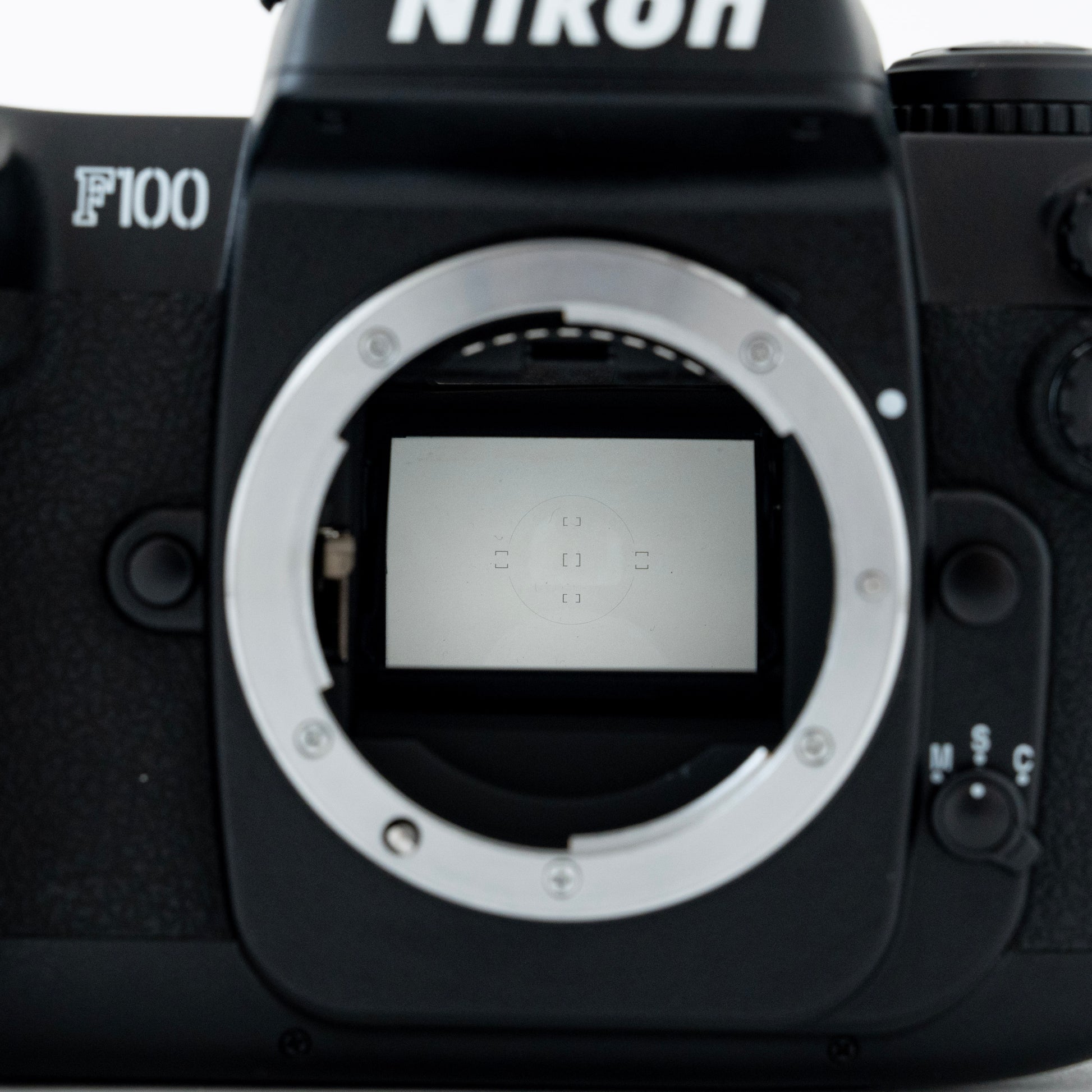 Nikon F100 35mm SLR Film Camera